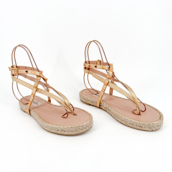 Valentino Garavani Rockstud Espadrille Thong Sandals Size 38 US 8 Gold Flat - Picture 1 of 15